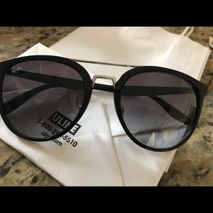 Ray ban unisex sun glasses
